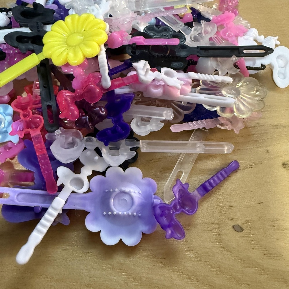 Lot of ~100 Vintage Plastic Hair Clips Barrettes Flowers Bows 80's 90's - Picture 2 of 9